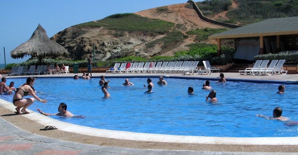 מלון Playa El Agua Portofino Complex מראה חיצוני תמונה